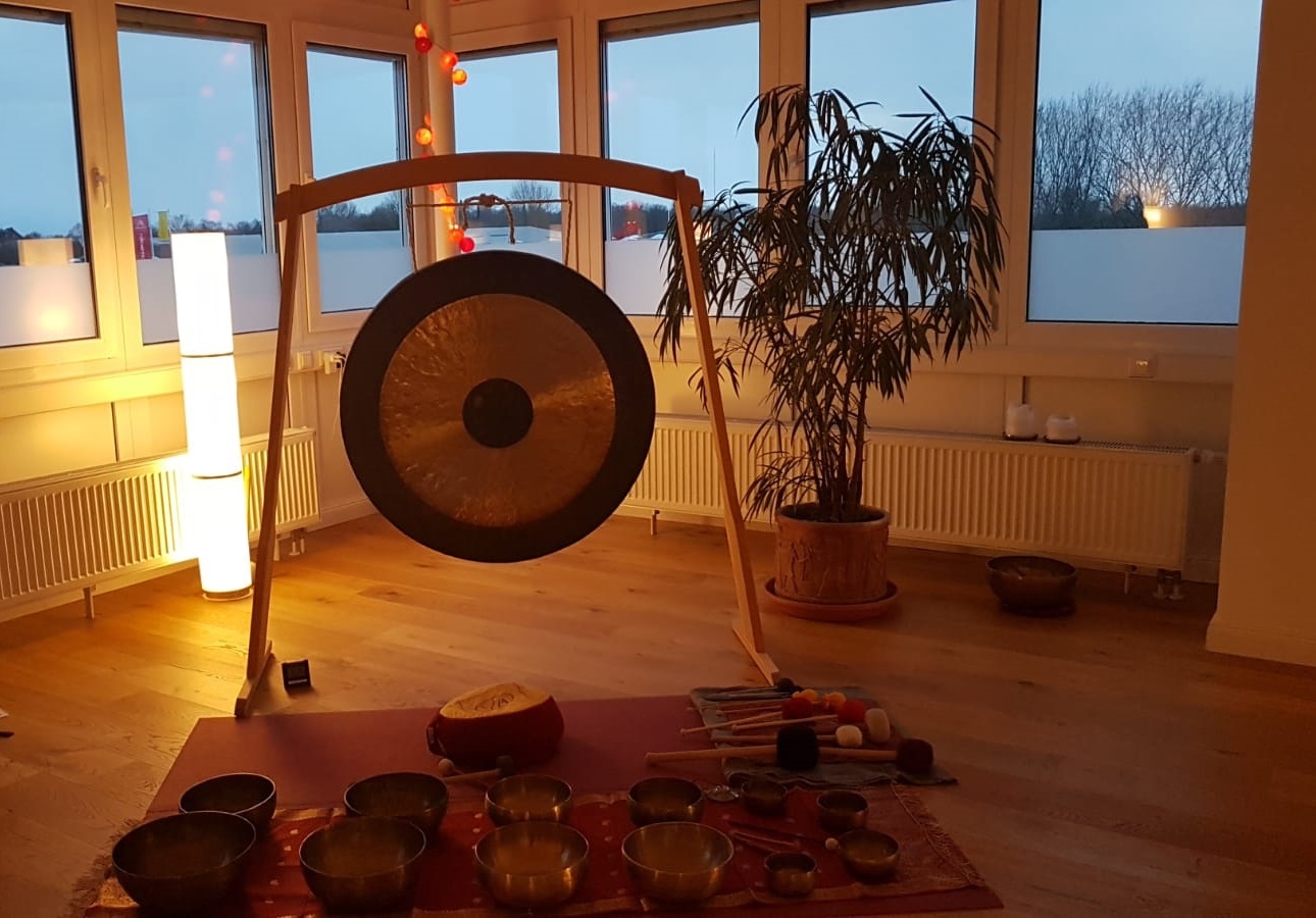 Tam-Tam Gong Meditation bei Yoga Kiel